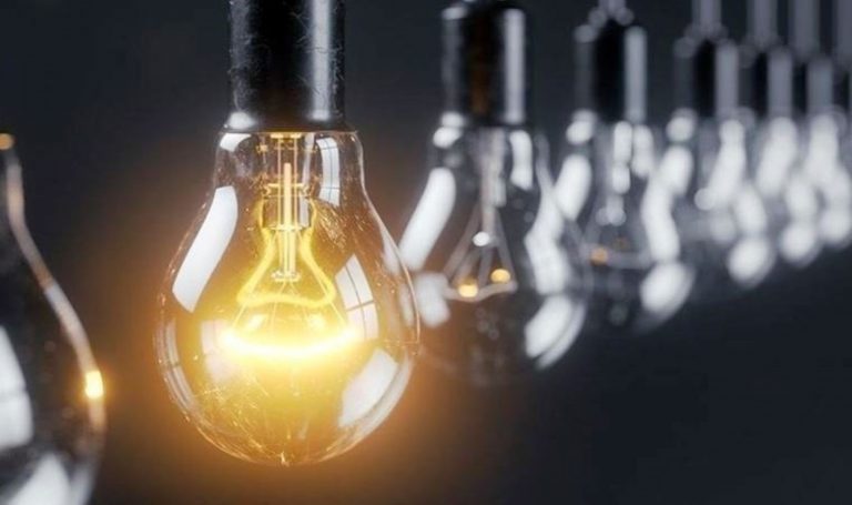 Bu havalarda kuru öksürüğe aman dikkat! Canan Karatay ‘Hemen doktora koşmayın’ diyerek uyardı! Bunları mutlaka tüketin…