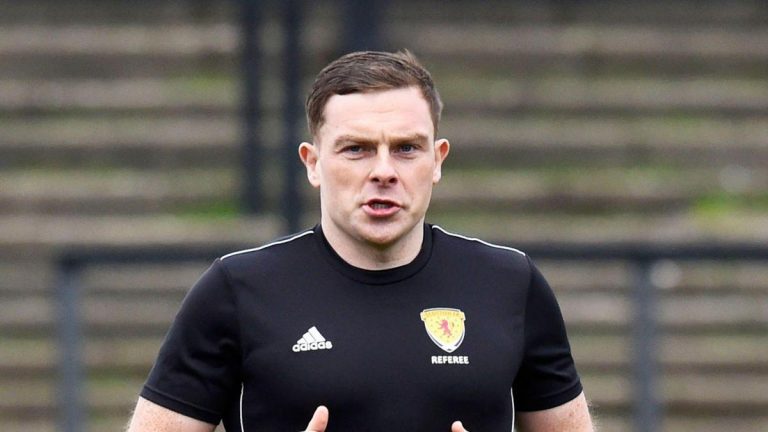 AZ Alkmaar-Fenerbahçe maçının İskoç hakemi!