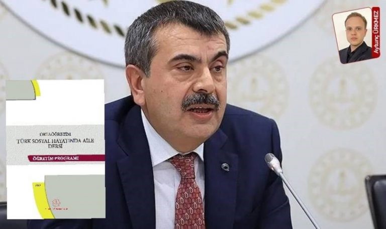 prof. Dr. Gözütok, Cumhuriyet’te yayınlanan “Türk Sosyal Hayatında Aile” ders kitabını değerlendirdi – Son Dakika Eğitim Haberleri