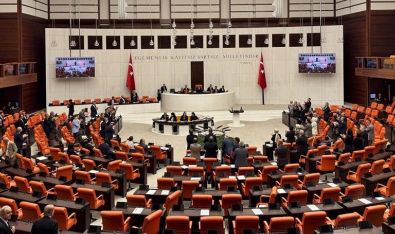 Saadet Partisi TBMM’de Grup Çoğunluğunu Kazandı – Son Dakika Siyasi Haberler