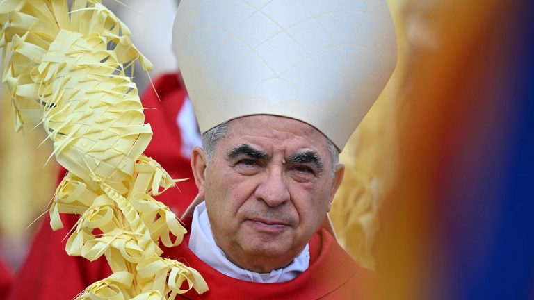 Şaşkın Vatikan: Skandallarla Gündemde Kardinalden Oylama Talebi