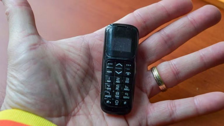 Cezaevlerine cep telefonu operasyonu: Suç ağı deşifre edildi – Son Dakika Dünya Haberleri