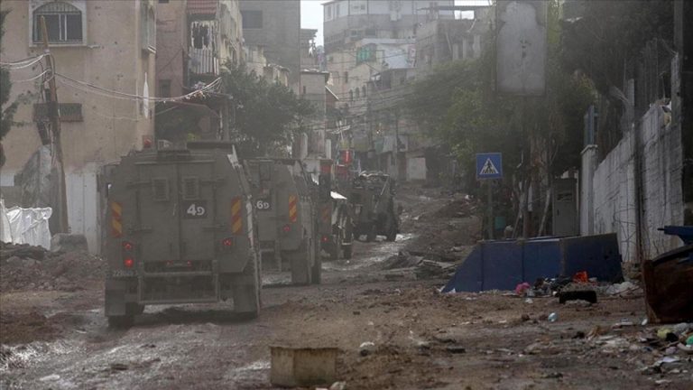 İsrail, Tulkerim kentinde gözaltılarla “toplu cezalandırma ve sistematik işkenceleri” sürdürüyor