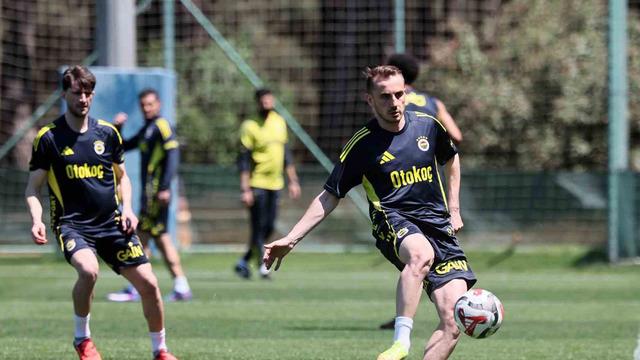 Fenerbahçe, Eyüpspor maçı hazırlıklarını tamamladı
