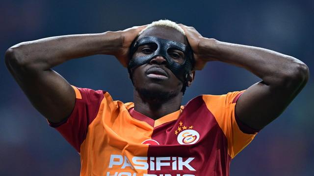 Galatasaray’da Victor Osimhen endişesi! Yine devredeler